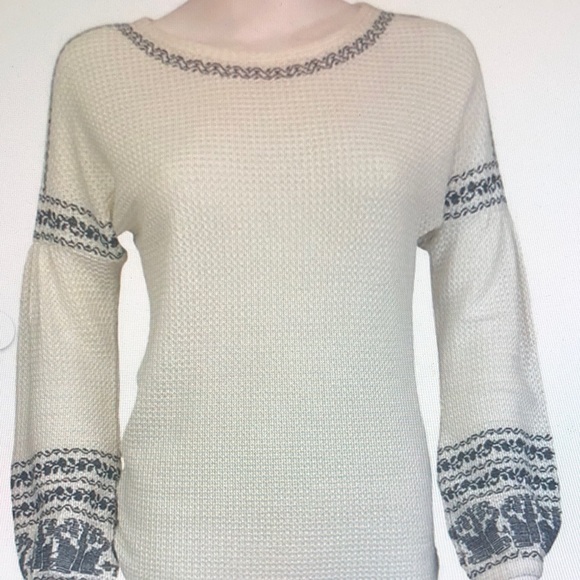 Sweaters - Women's Cream and Gray Sweater